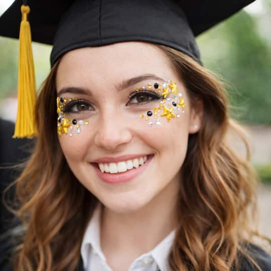 Graduation Body Gems